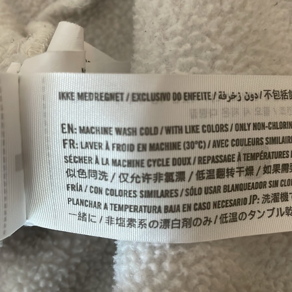 Abercrombie & Fitch Asymmetrical Snap Button Fleece - Picture 8 of 11